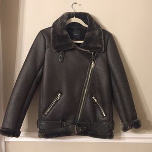 FOREVER 21 Faux Fur Shearling Olive Jacket